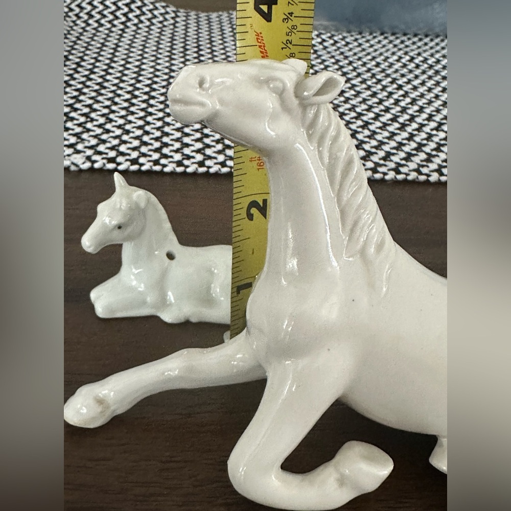 Ceramic mama Horse with pony - Picture 10 of 11